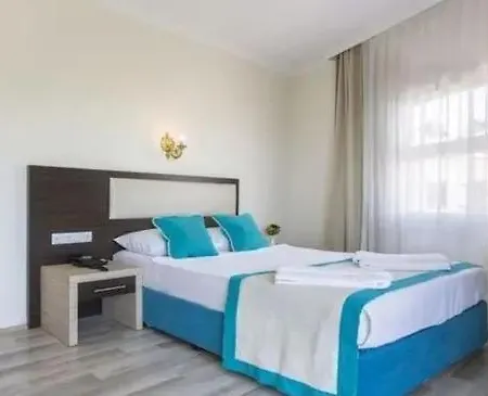 Kayrabeachotel Okurcalar