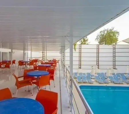 Kayrabeachotel 3*