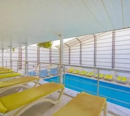 Otel Kayrabeachotel Okurcalar